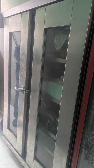 Dough proffer double door