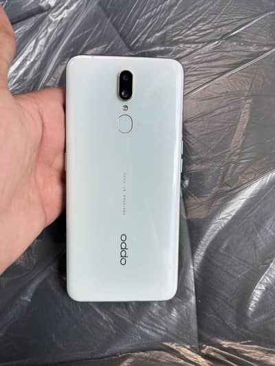 Oppo f11
