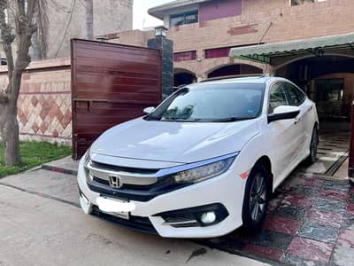 Honda Civic 2019 oriel UG full option