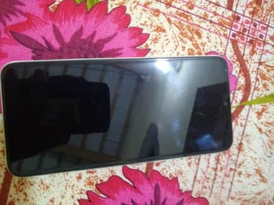 Redmi A2 plus total original 3 /. 64 Akela phone ha
