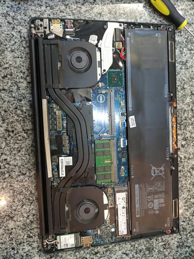 Dell XPS 15 ( 7590 )  for sale