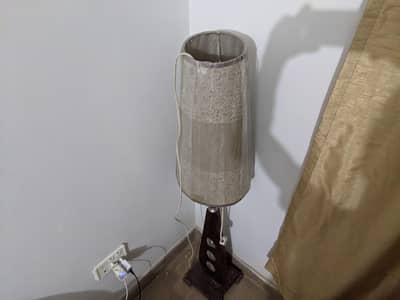 Floor lamp in good condition 10/10 condition
