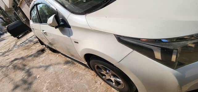 toyota corolla gli 2015