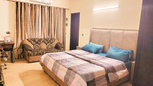 Furnished Room for rent in Dha phase 4 only for girls