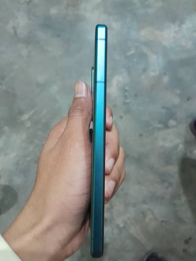 Sony Xperia 5 mark 4 Sim time available