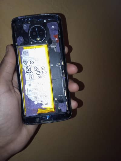 Back crack Screen crack. 3/32 condition 10/7