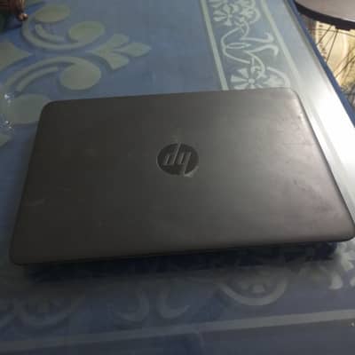 HP EliteBook 820 G1