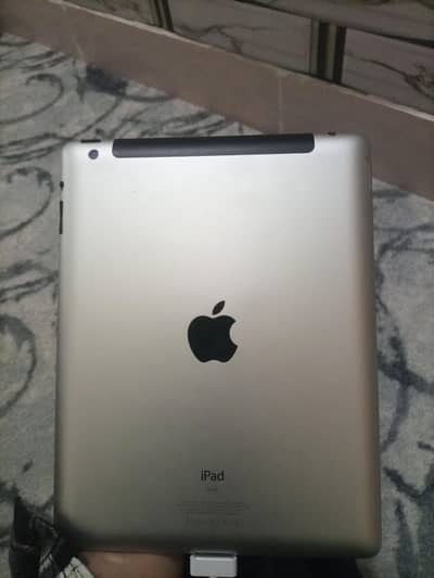 Ipad 3rd gen 64gb with charger