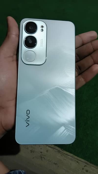 Vivo y19s