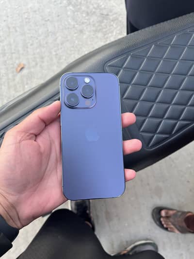 Iphone 14 pro jv LLA deep purple condition 10/10