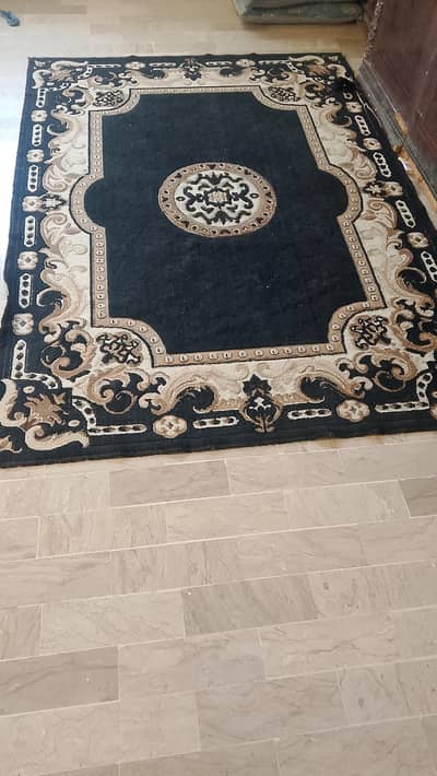 used rug as a centre piece in good condition