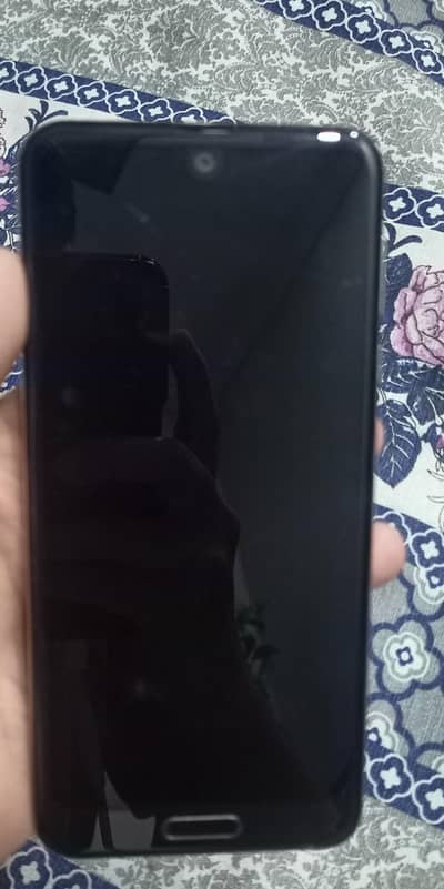 Aquos R2 non pta