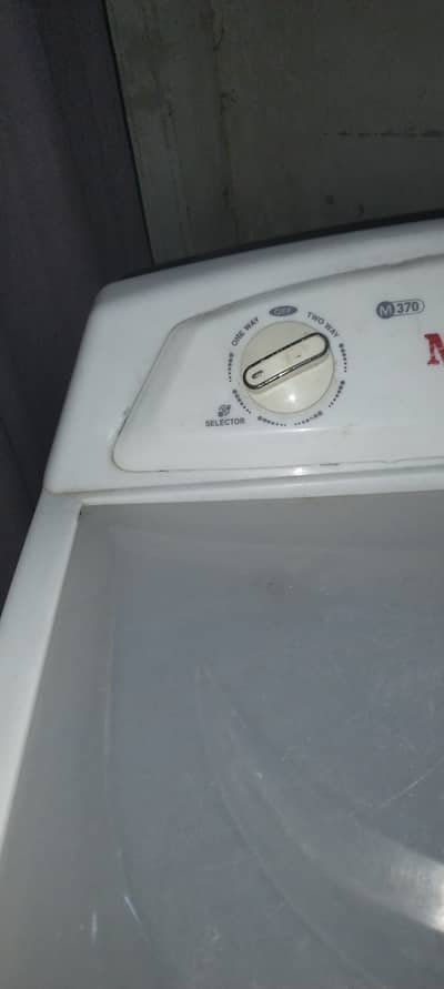 Metro compny in good condition