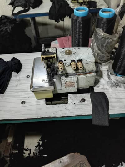 overlock machine