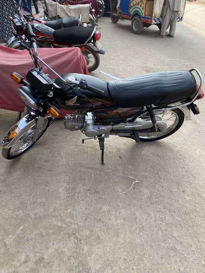 HONDA CD 70 22Model.    03701453040