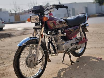 Honda CG 125 2025