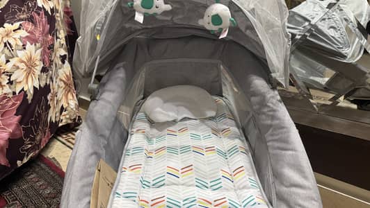 Electric swing for babies