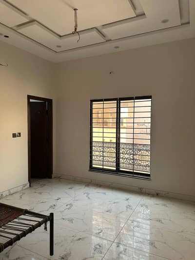 New 3 Marla Double Story with gas Shalimar colony(03277342171)