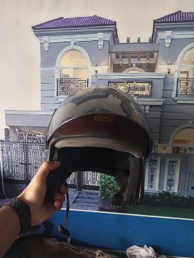 half helmat like new condition