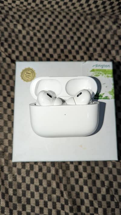Airpods pro 2nd generation with megasafe charging case