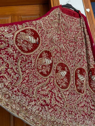 BRIDAL LEHNGA FOR WEEDING