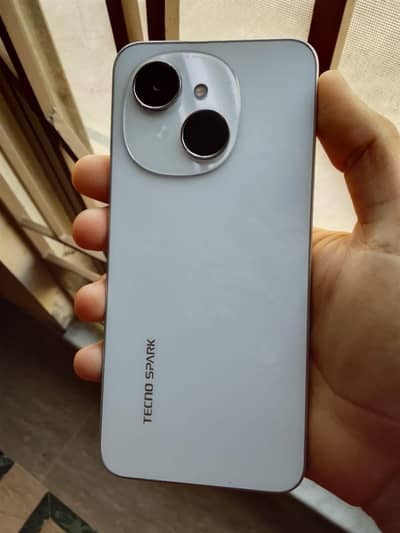 new 10/10 Tecno spark go 1 4+4/128 gb