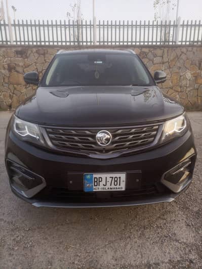 Proton X70 FWD premium