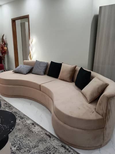 Luxury Fully Furnished 2 Bed Apartment Available For Rent In Bahria Enclave