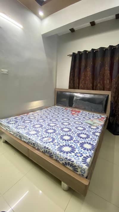 Bedset at throw away price