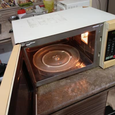 genuine stainless steel body  microwave