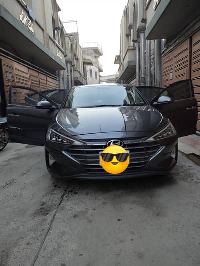 Hyundai Elantra 2022