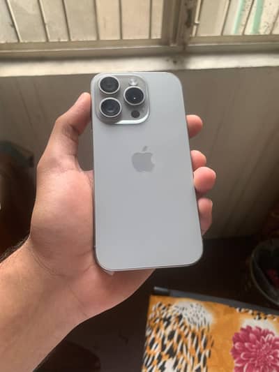 iphone 15 pro factroy unlock water pack