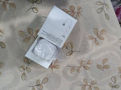 Apple charger Mercentile original slightly use with box