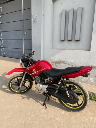 yahama ybr 2015 model