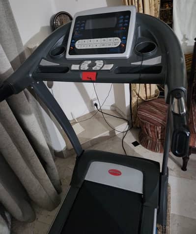 American fitness treadmill with auto incline