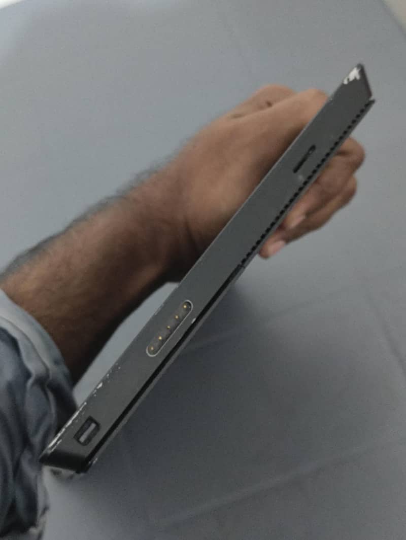 Microsoft Surface Pro 2 7