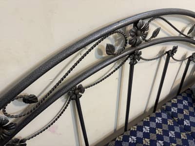 Standard Metal 5 Seaters Sofa Set for Sale