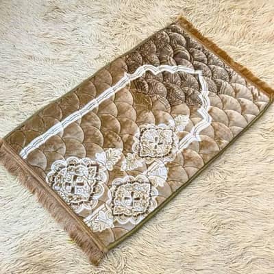 Velvet foam quilted orthopedic foam padded Jainamaz/ prayer mat / rugs