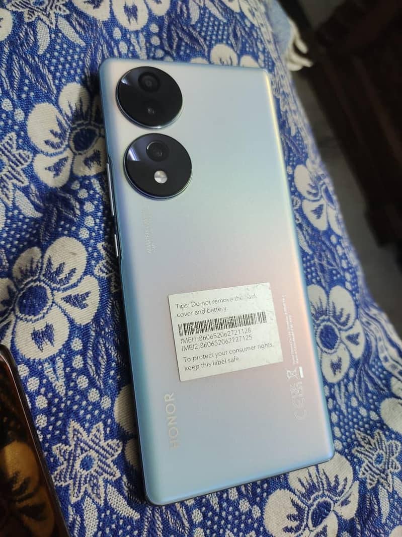 Honor 70 2