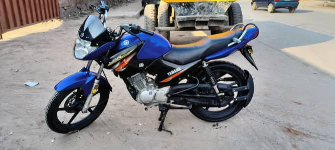 Ybr 125 2020 model blue color