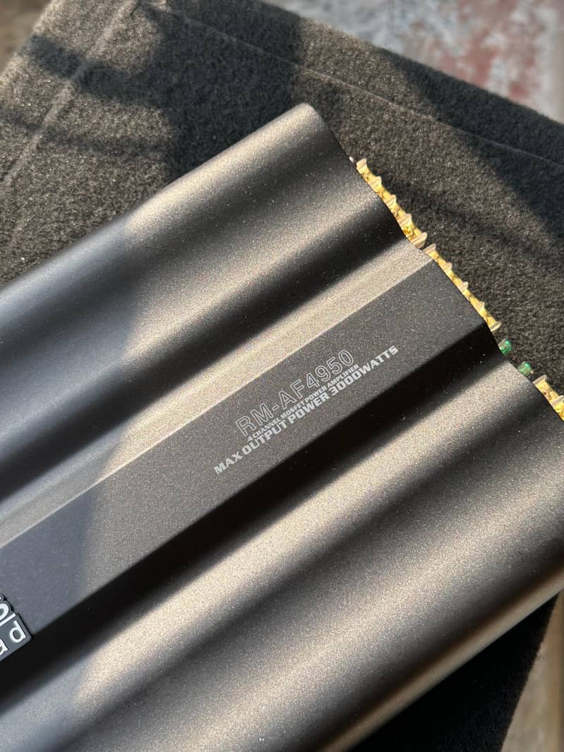 Rockstar  Emplifier with buffer 1