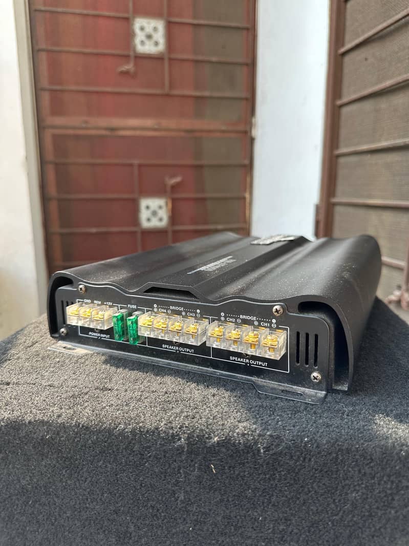 Rockstar  Emplifier with buffer 3