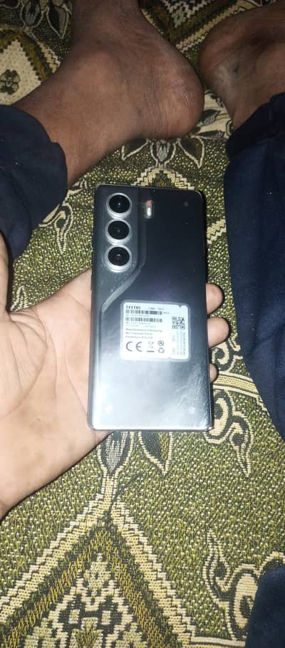 Tecno camon 40pro  8+8/256