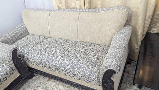 7 seater (9-10 persons sitting capacity) big sofa set, Good condition