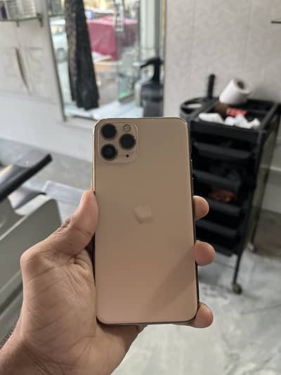 iphone 11pro sim glitch Exchange possible