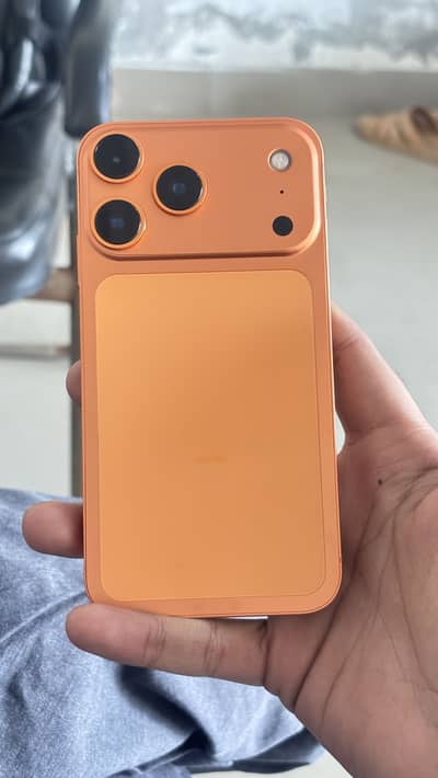 iPhone Xr into 17 pro