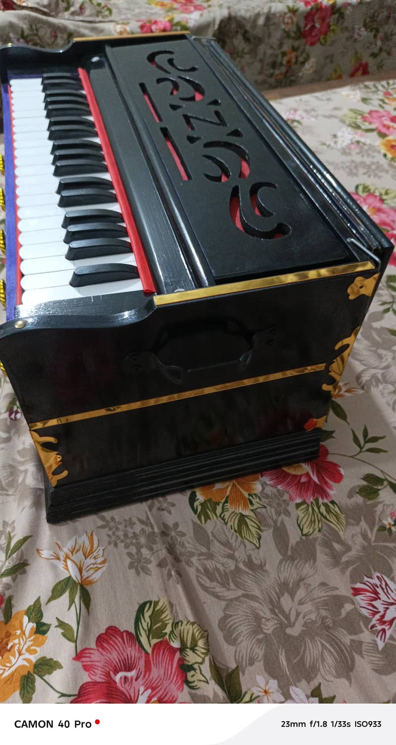 Double below harmuniam 2