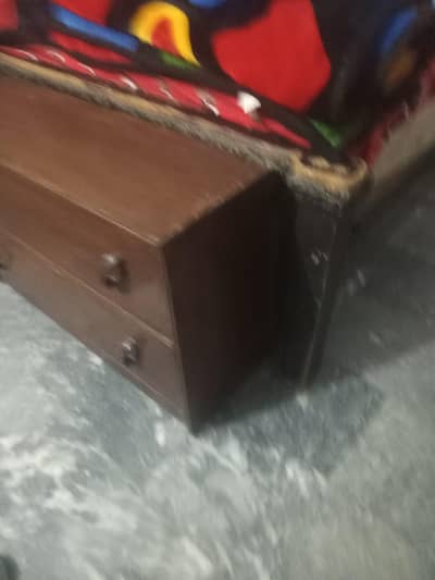 lamri hai bechun ki wood bht he acha hai