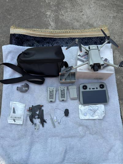 DJI mini 3 Pro combo pack