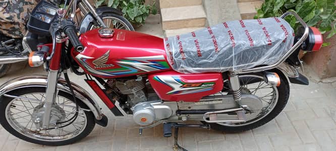 Honda 125 2023 model Karachi numbr